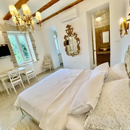 Queen Bee Apartman